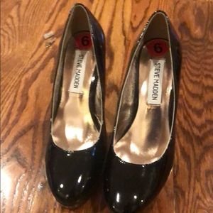 Steve Madden pumps